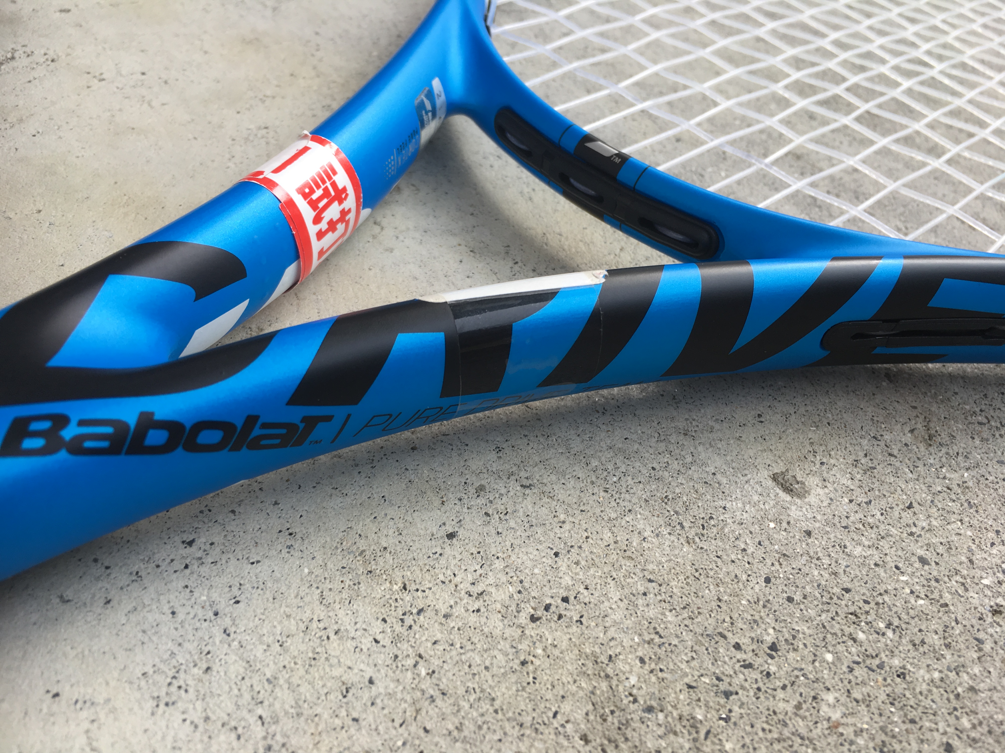 ラケットBabolat　PURE DRIVE TEAM 2018モデル　285g