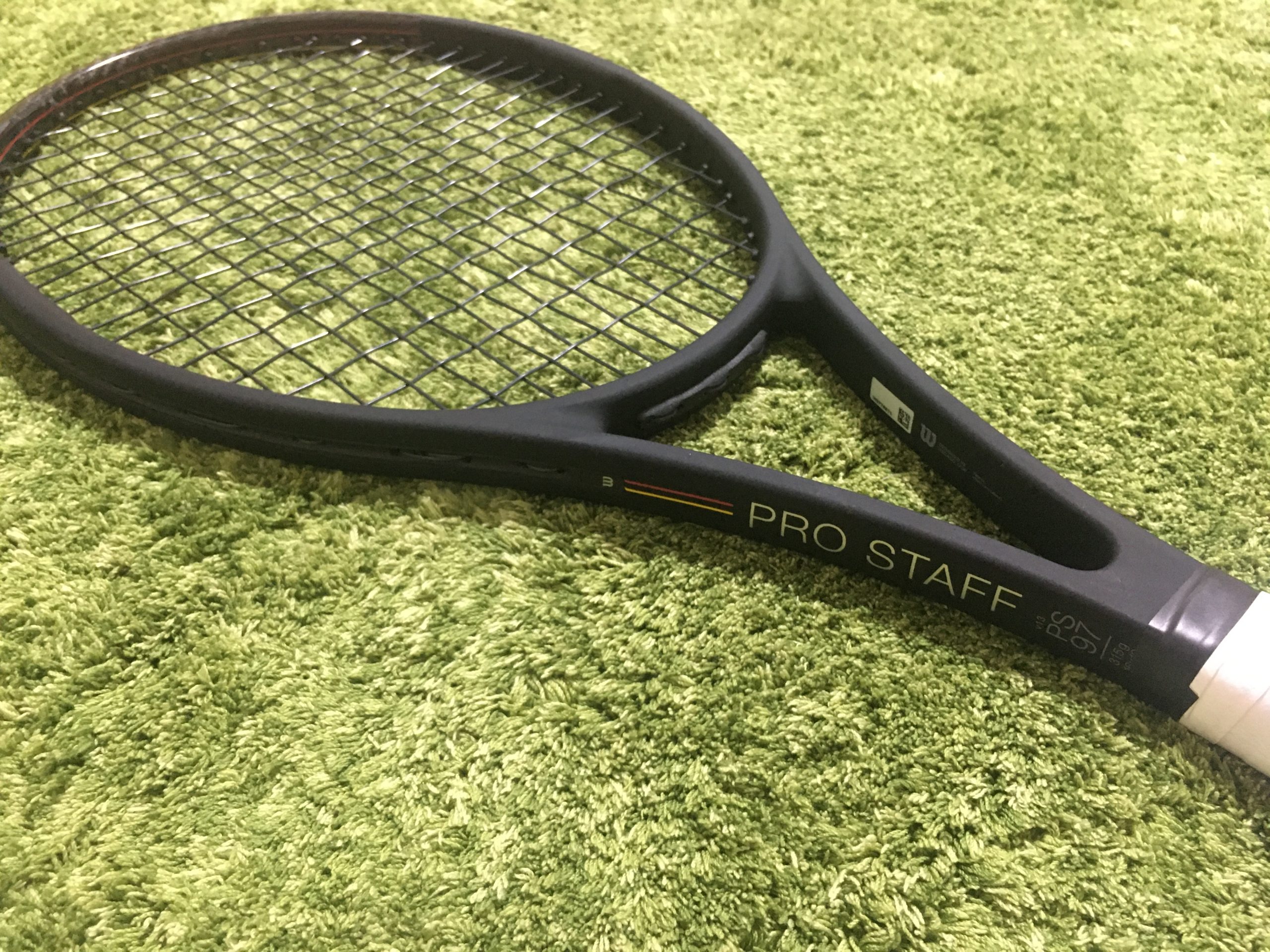 グリップテープ新品】テニスラケット PROSTAFF RF97 v13 G2