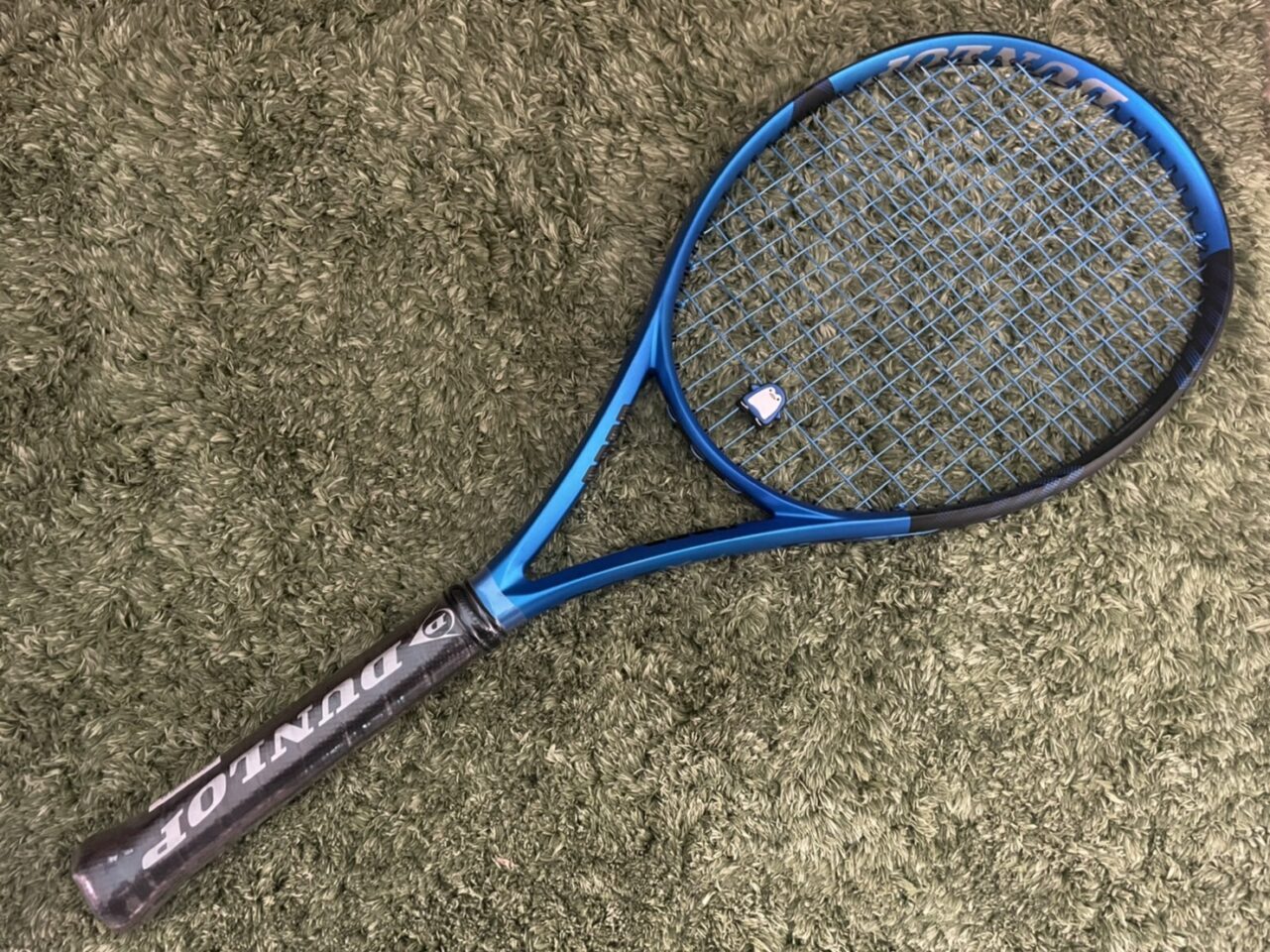 DUNLOP｜FX500 2023 ｜インプレ】弾かず飛ばす新時代ラケット | RACKET